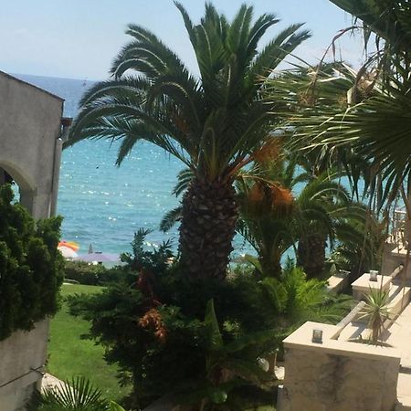 Frenki Apartment By The Sea ซีวิรี ภายนอก รูปภาพ